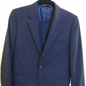 Boys Brooks Brothers suit